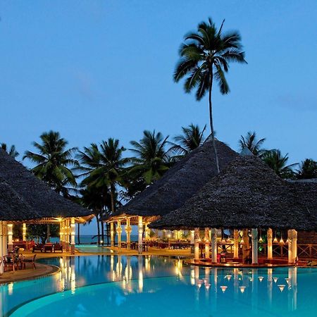 Neptune Village Beach Resort & Spa Galu Eksteriør billede