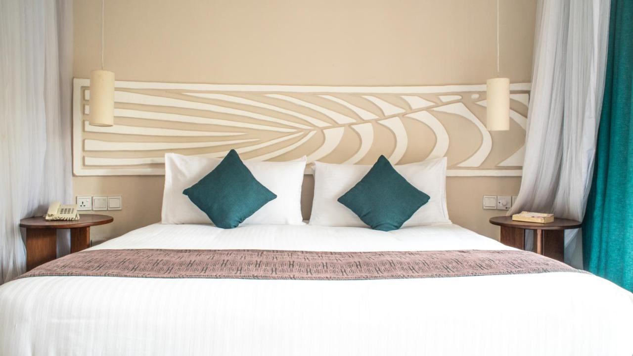 Neptune Village Beach Resort & Spa Galu Eksteriør billede
