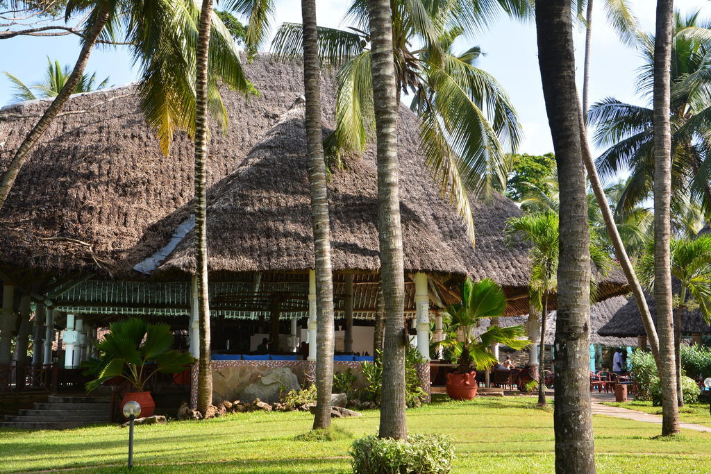 Neptune Village Beach Resort & Spa Galu Eksteriør billede