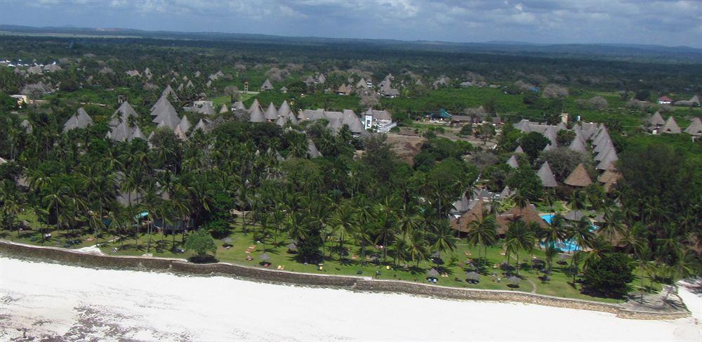 Neptune Village Beach Resort & Spa Galu Eksteriør billede
