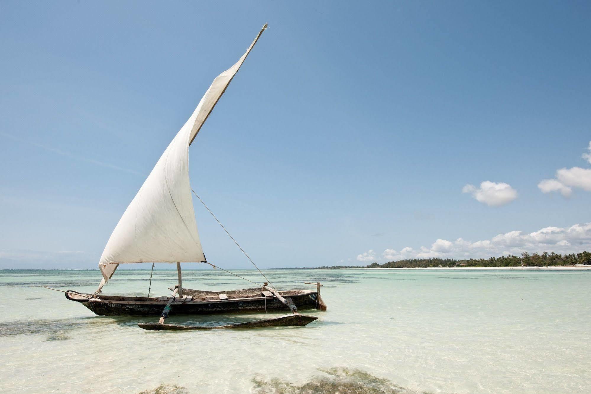 Neptune Village Beach Resort & Spa Galu Eksteriør billede